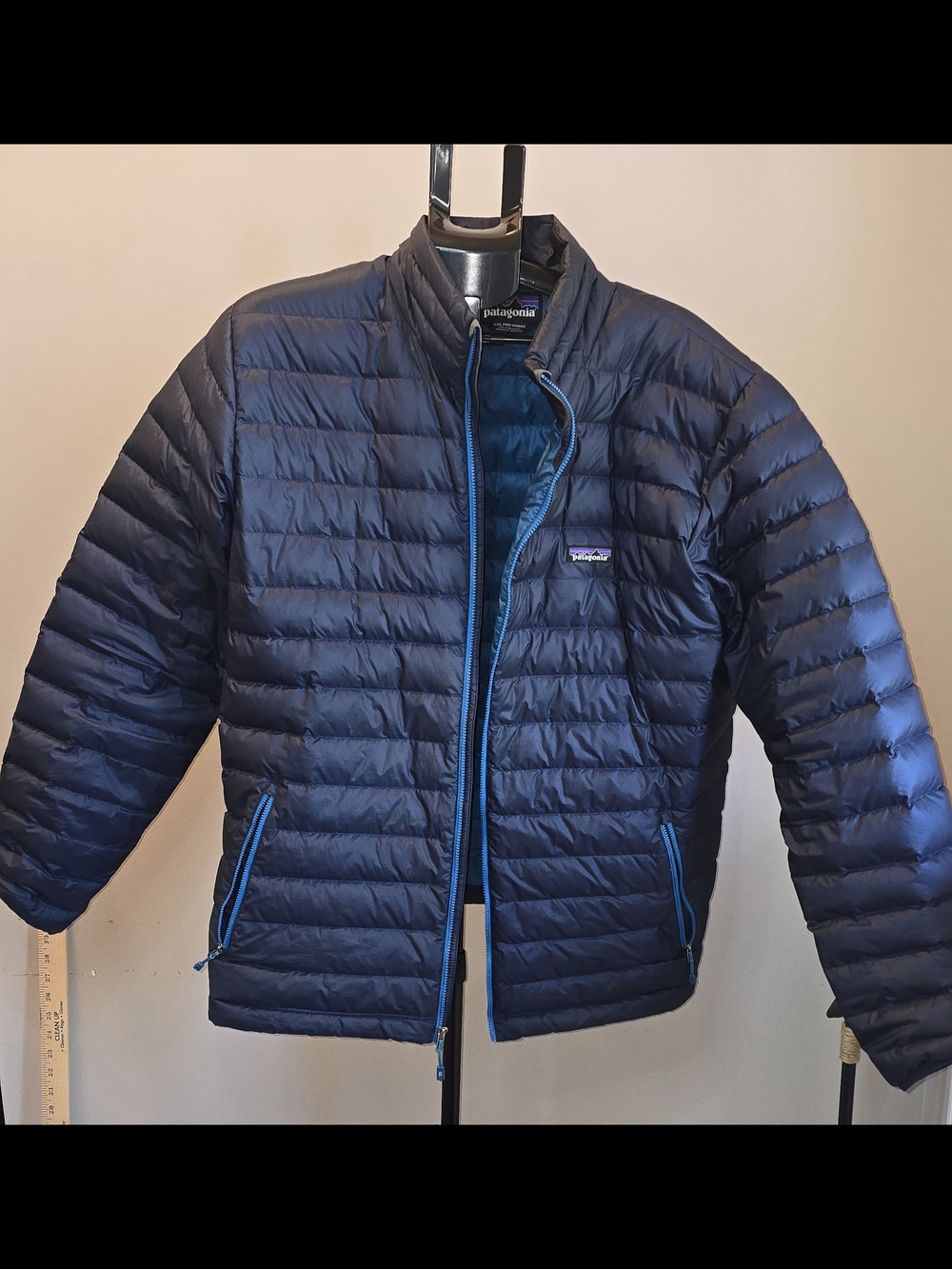Patagonia Men's Raincoat Jacket in Bright Blue with Multicolor Logo - XXL - Picture 3 of 4